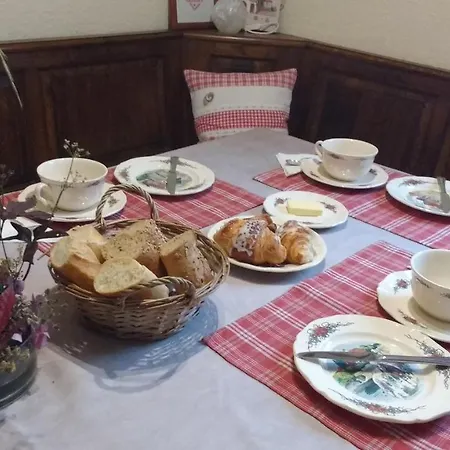 Oda ve Kahvaltı D'hotes Sabine Billmann Hunspach